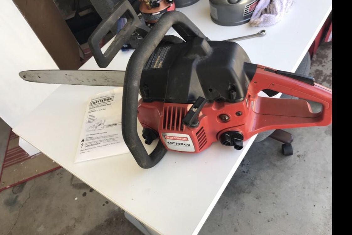 Craftsman chainsaw 18 inch 42cc with case and paper work