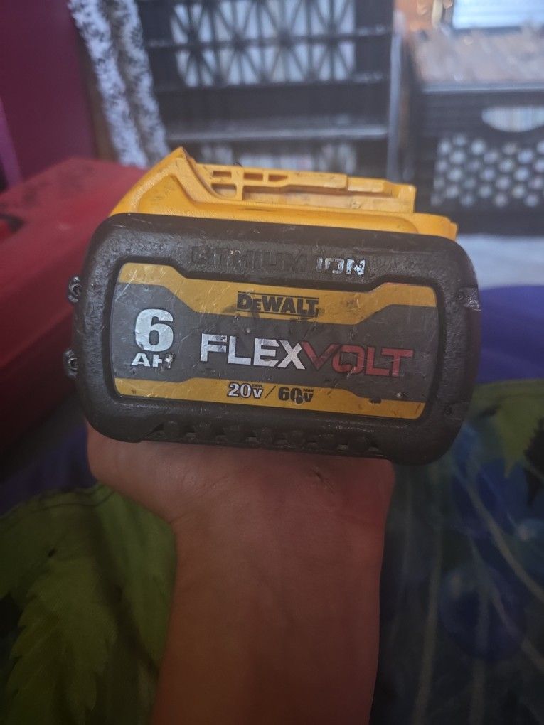 Dewalt 20/60v 6ah
