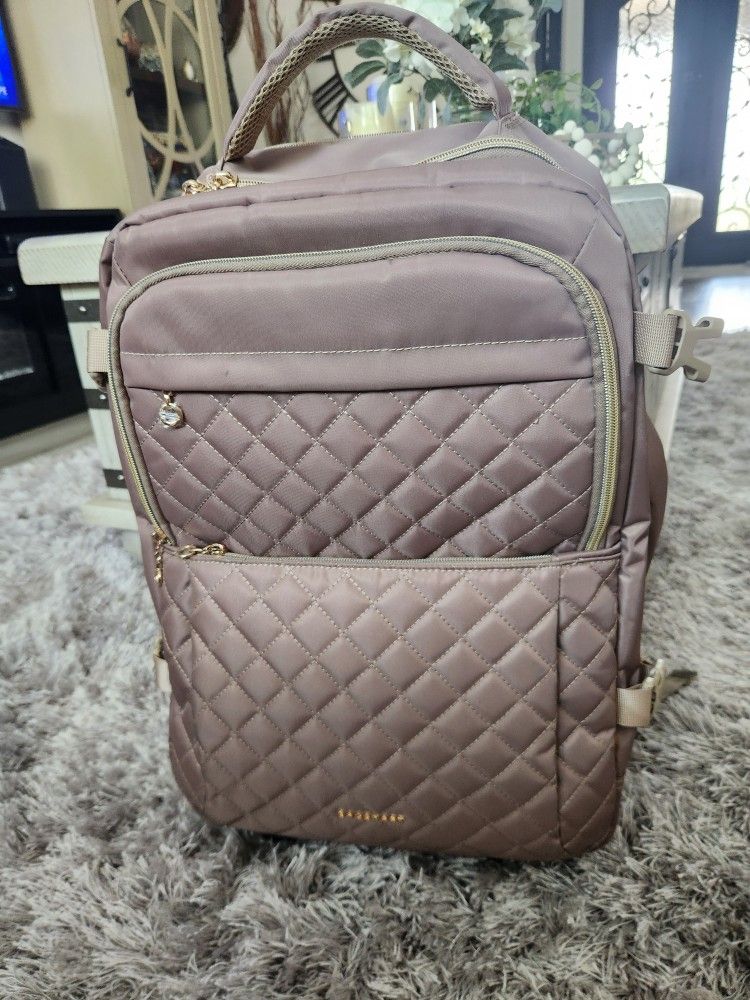 17" Wheeled Backpack - 4 Pocket