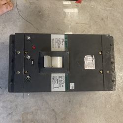 GE 800A Breaker
