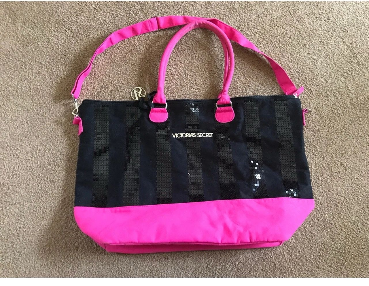 Victoria Secret Tote /duffle Bag