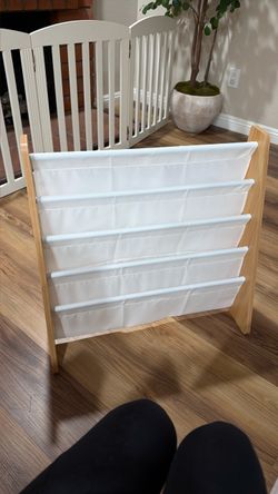 Kids bookshelf 4 tier