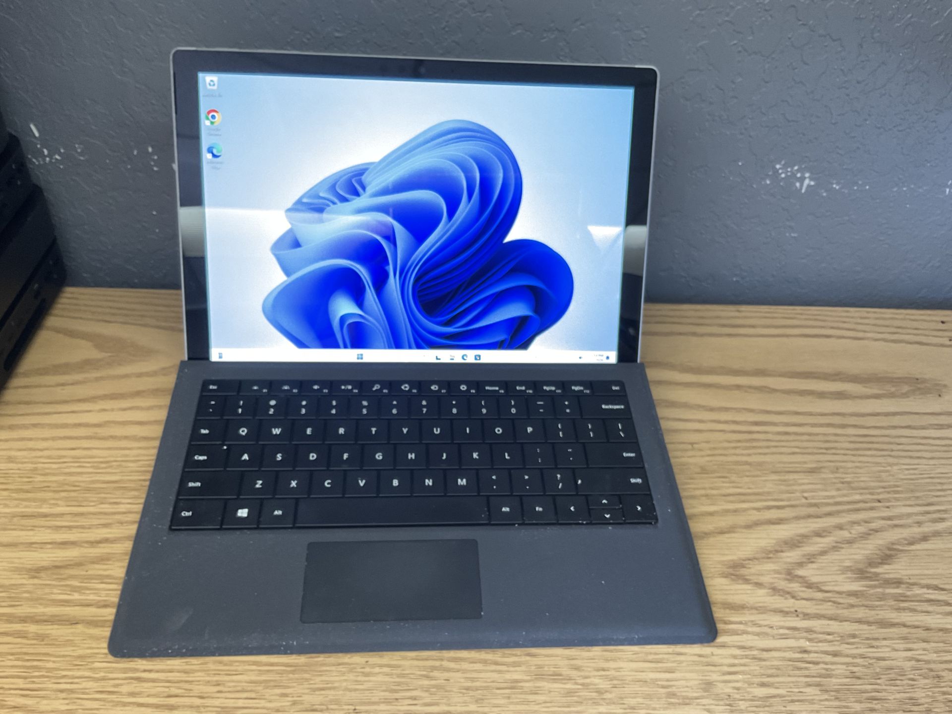 Microsoft Surface Pro 6, core i7-7th gen