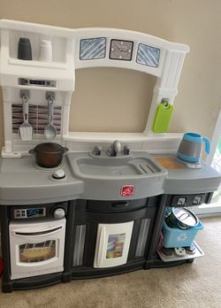 Step2 Modern Cook Play Kitchen Set