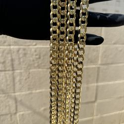 Gold Plated Cuban Link 20” Chain (Bundle Of 4)