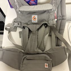 Ergobaby Omni Classic Baby Carrier