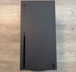 🎮Microsoft Xbox Series XITB 1882 Bundle