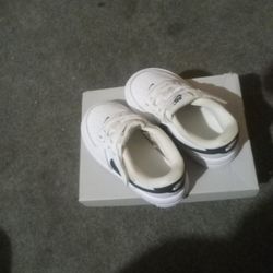Toddler Nike Air Forces Easy Ons