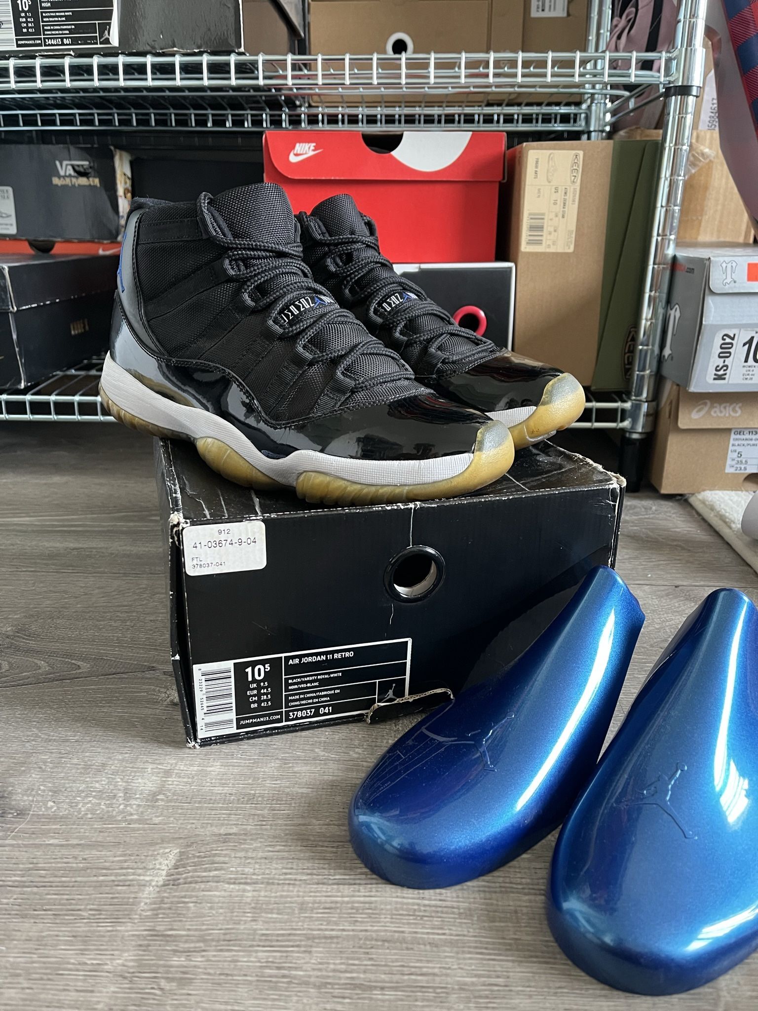 Nike Air Jordan 2009 Retro Black & Blue Men\'s Shoes 378037 041 In Original Box. Jordan 11 Retro 2009 Space Jam for Sale - Authenticity  main image 3