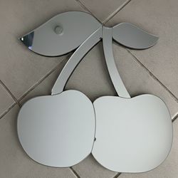 CHERRY MIRROR 