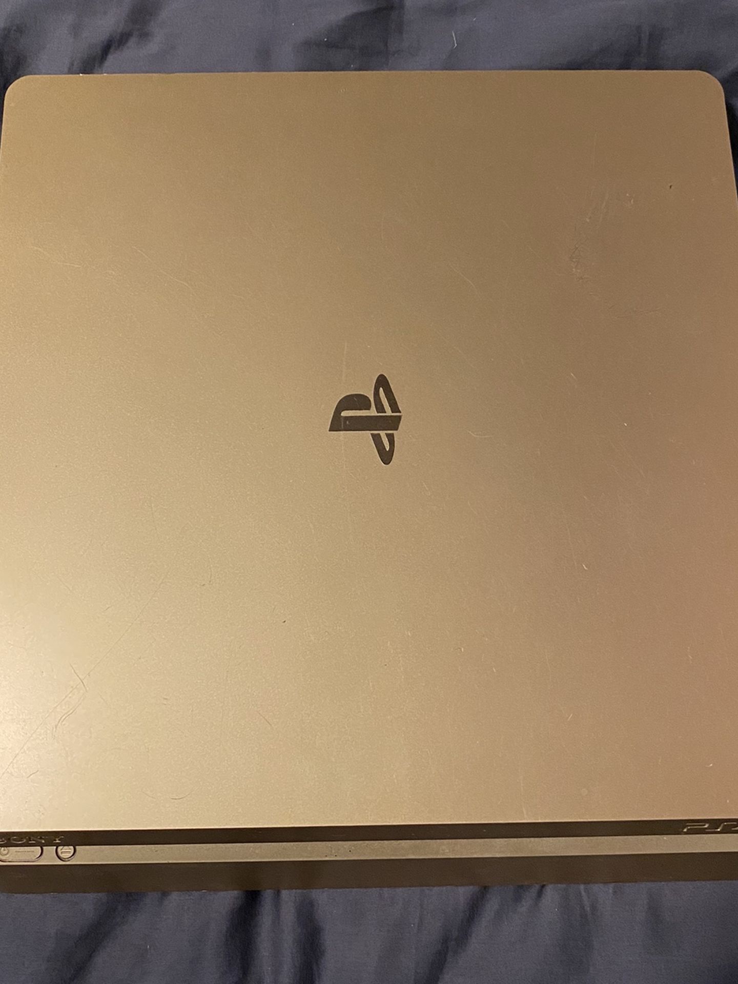 Limited Edition Gold Slim Ps4 1TB