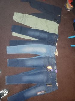 Female jeans sizes 7-13 Some new some used ALL WEARABLE $5