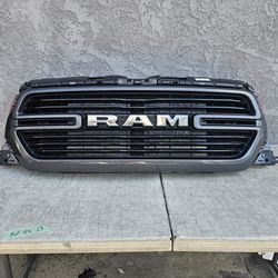 Dodge 1500 ram 2019 2020 2021 2022 2023 2024 grille shutter