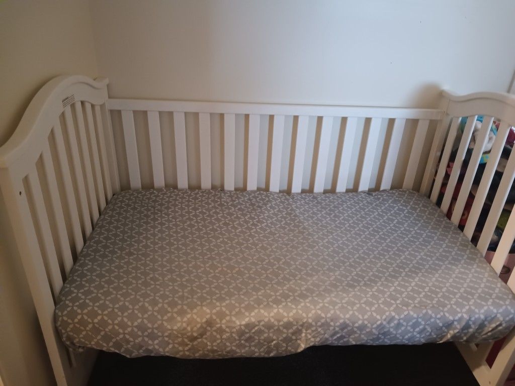 White Crib
