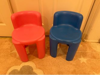 Two kids chair $10