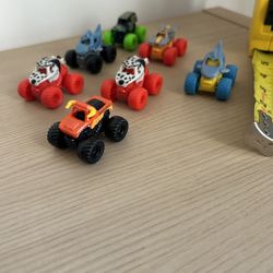Spin Master Mini Monster Jam Trucks 