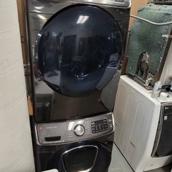 Samsung AddWash Front Load Washer And Stackable Gas Dryer Set In Black Stainless Steel 