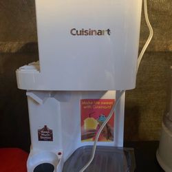 Ice Cream Maker Soft serve  Cuisinart 