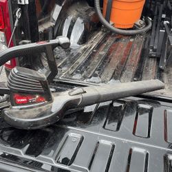 Leaf Blower