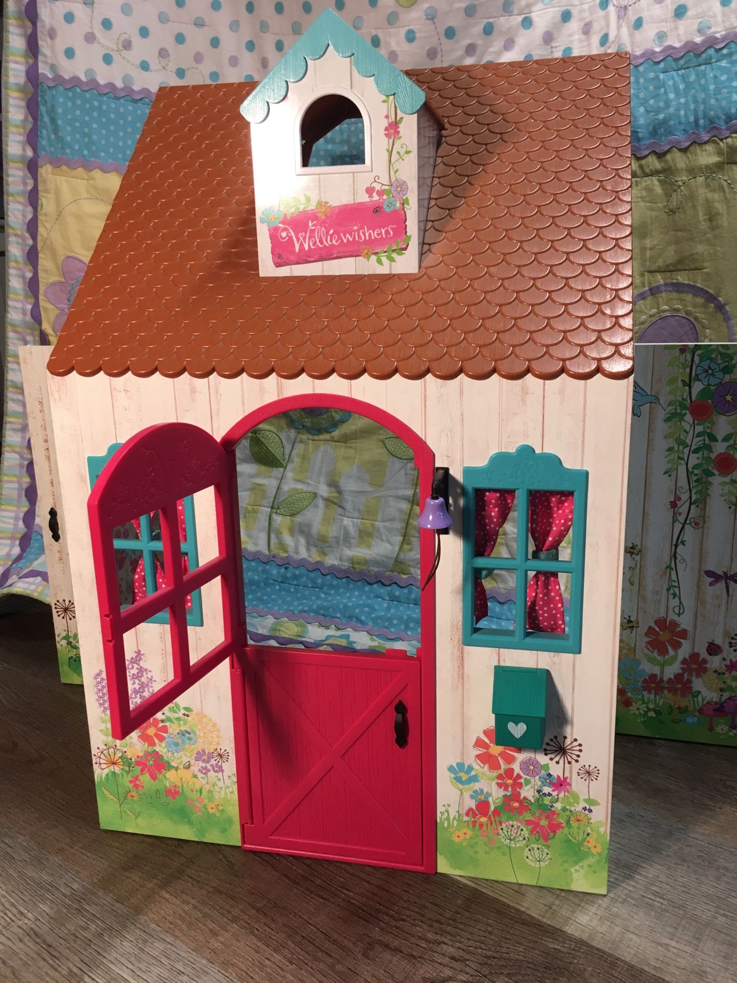 WellieWisher Playhouse American Girl!