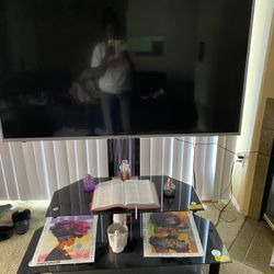 Selling Everything House Stuff/Bedroom/livingroom