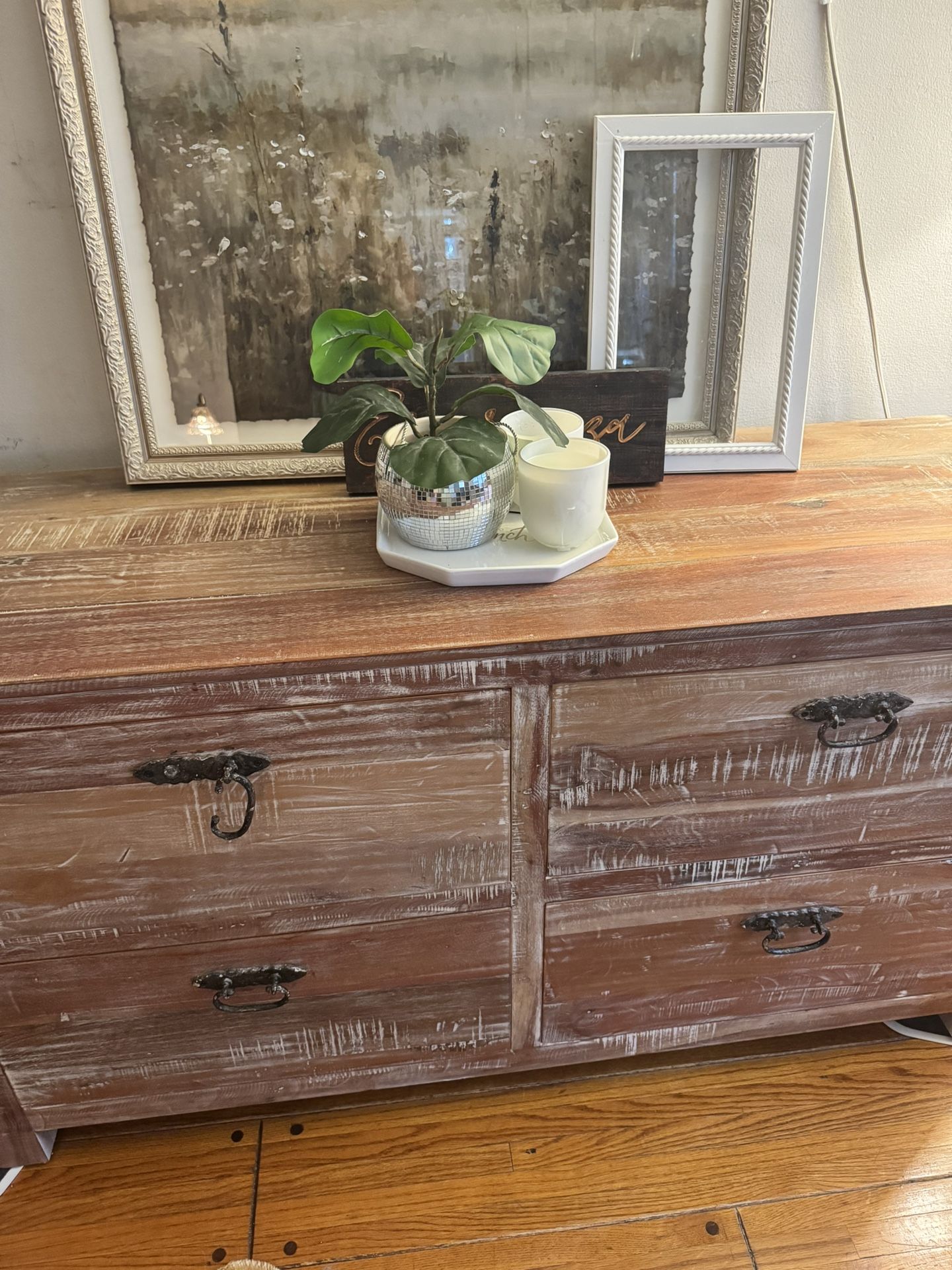Wood Dresser Set