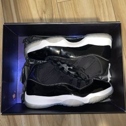 Jordan 11 Space Jam Size 11 With Box