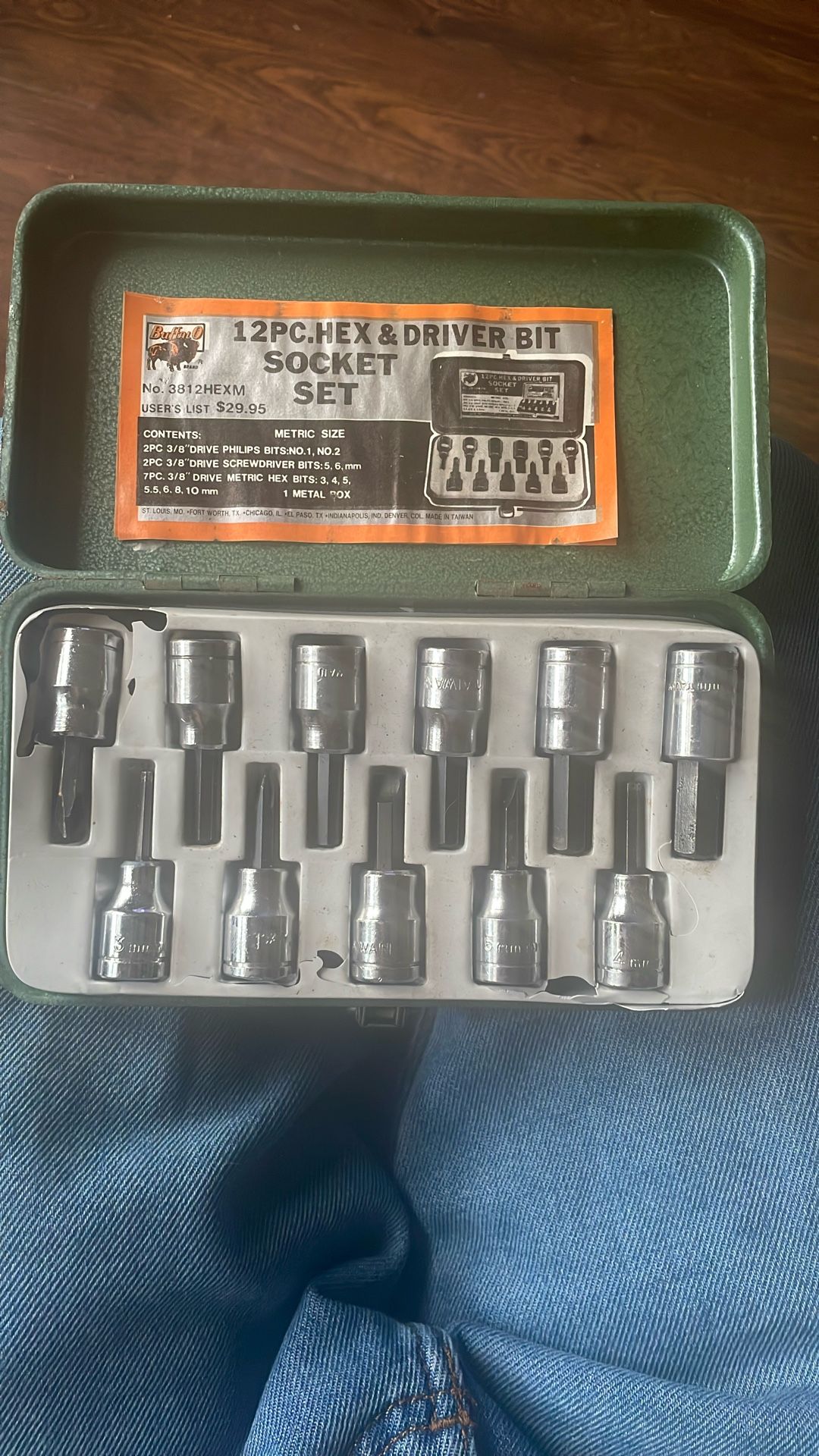 12 Pc Hex & Drive Bit Socket Set