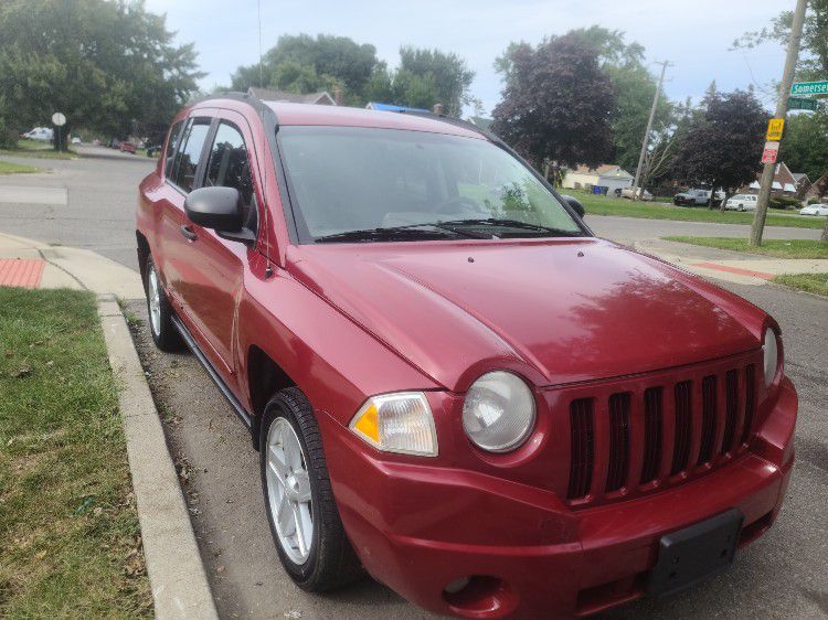 Dependable 2009 JEEP COMPASS 136, 000 Miles. Runs and Drives Great!