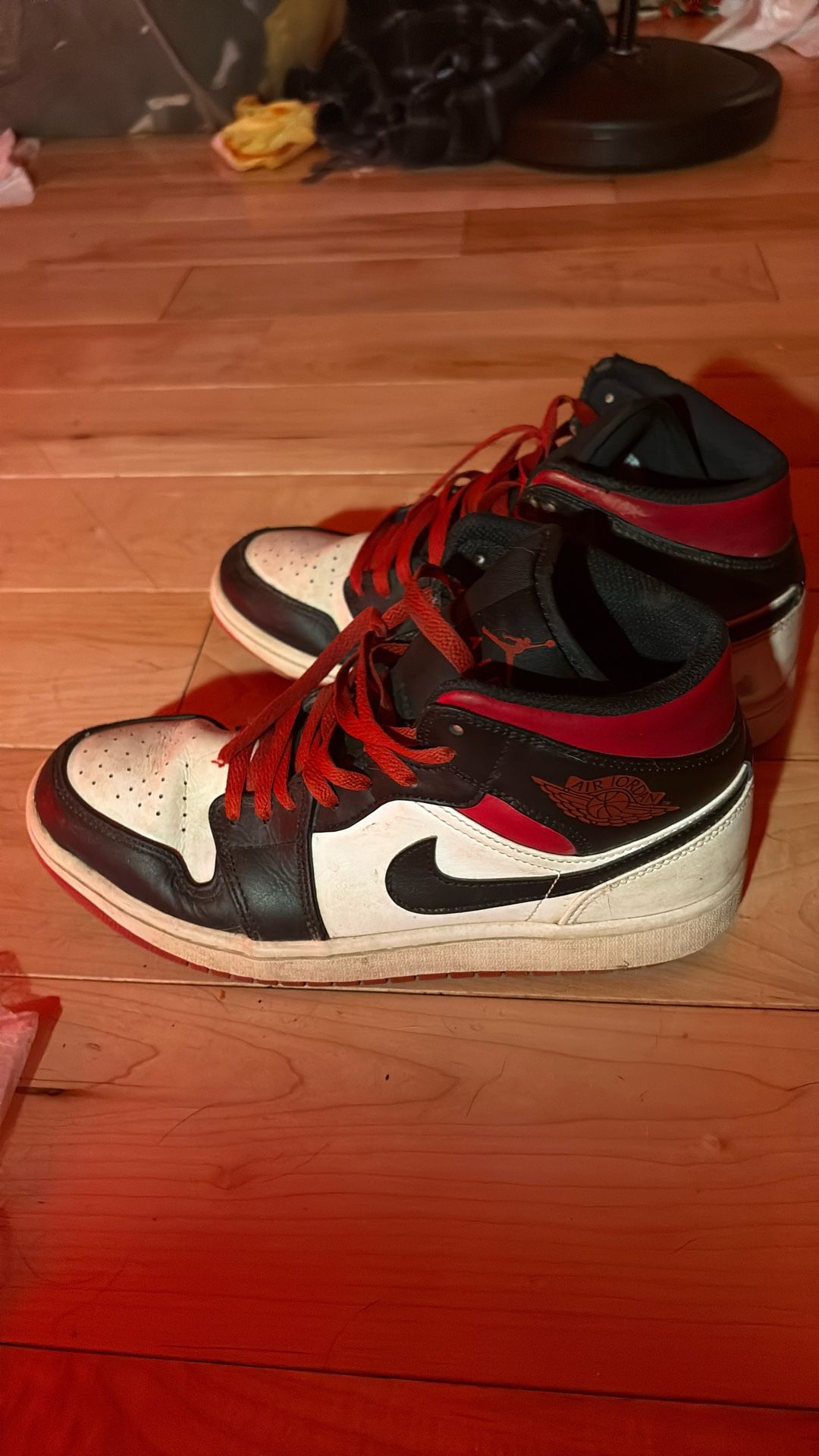 Jordan 1, black, white, and red, size 9 men's.