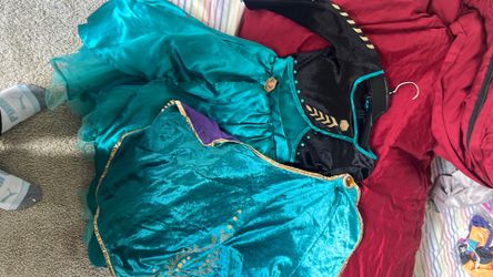 Frozen Anna coronation dress