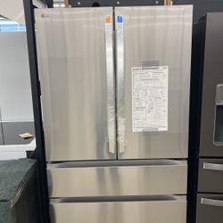 New 30cu. LG French Door Refrigerator - Financing With $53 Down