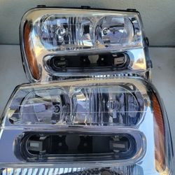 02-09 Chevrolet Trailblazer Headlights Luces Calaveras Micas Faros Focos Faroles Chevy Headlamps 