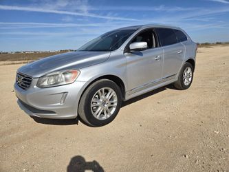 2015 Volvo XC60 T5 Drive-E Premier