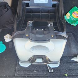 Baby Trend Ez flex loc 32 carseat base.