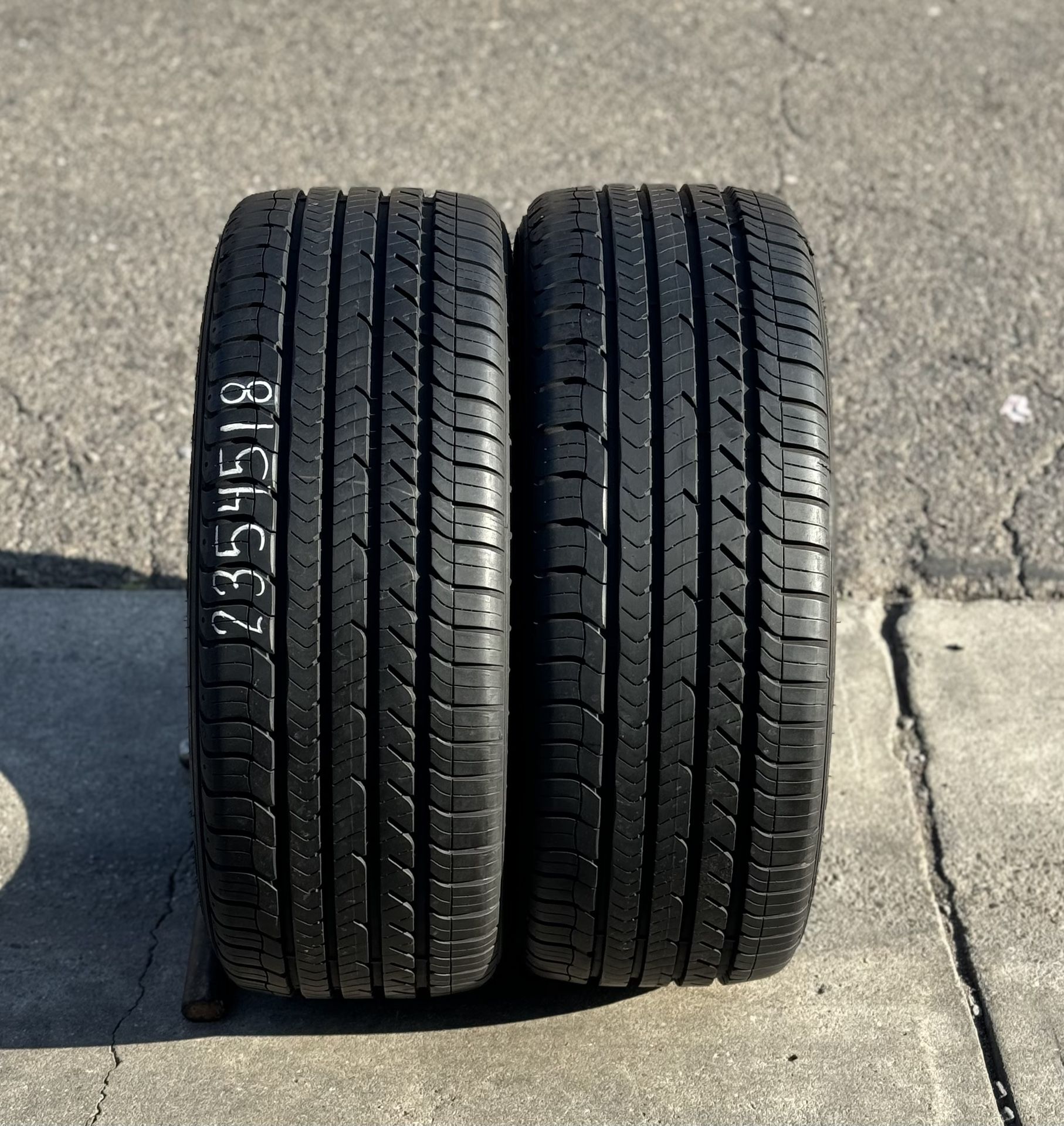 235/45/18 GOODYEAR EAGLE SPORT