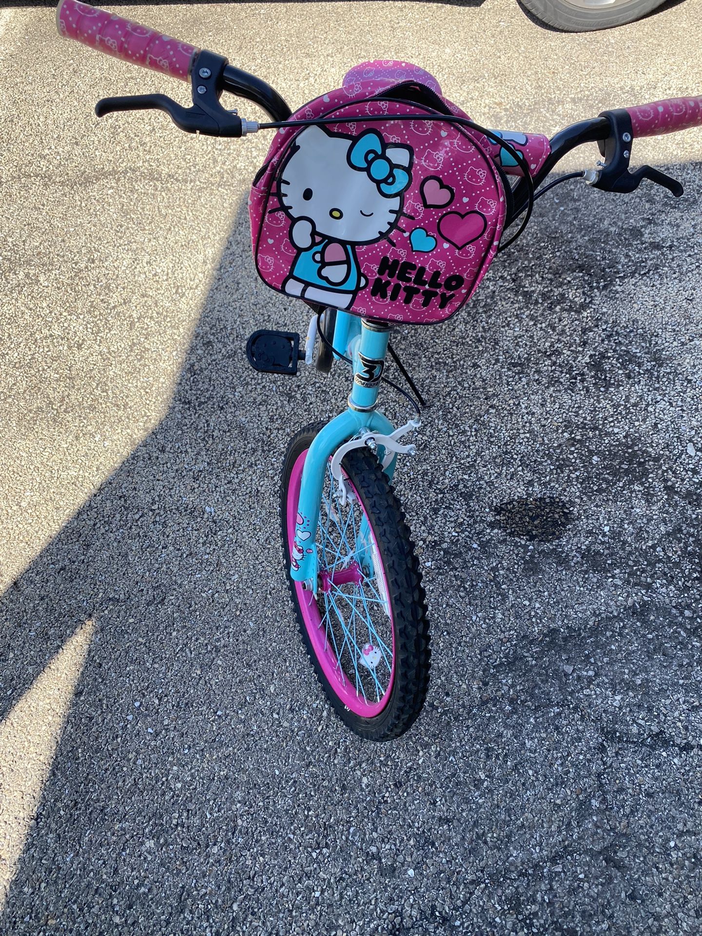 Girls Hello Kitty Bike 