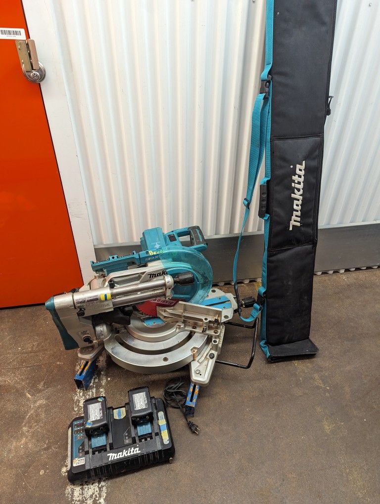Makita Double Battery 10" Miter Saw And Accessory 