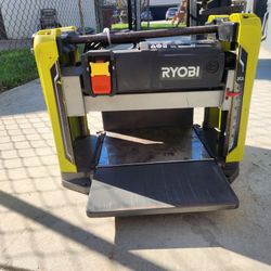 Ryobi Wood Planer