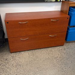Lateral File Cabinet 2 Drawers
