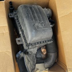 Original Air Intake Of Dodge Ram 1(contact info removed)