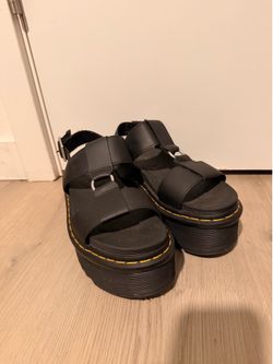 Doc Martens Francis Platform Sandals