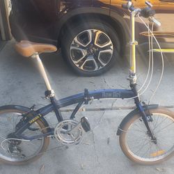 New Girl Season 3 Citizen Folding Bike. 