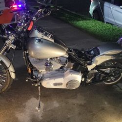 Harley davidson limited avenue Wide glide softtail 