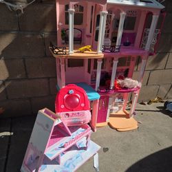 Doll House 