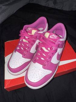 Fuchsia Dunks 6y