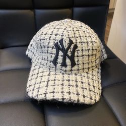 Thick Wool New York Yankees Adjustable Hat