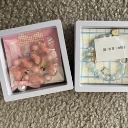 2 New Mosquito repellent bracelets Blue And Pink