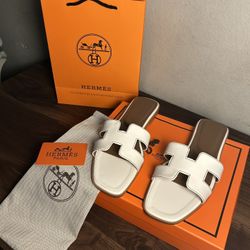 HERMÈS Women's Leather Slide Sandals White