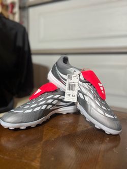 Adidas Predator pro turf soccer cleats
